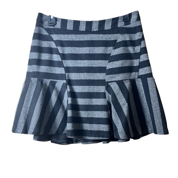 Worthington Wool Blend Striped Mini Skirt Flared 6 Goth Preppy Dark Academia Emo - Picture 1 of 6